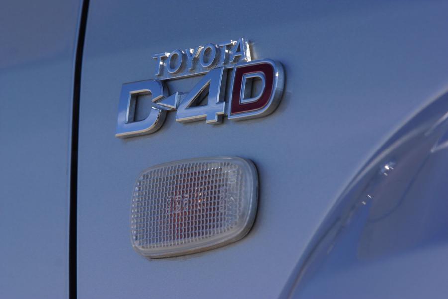  Toyota Land Cruiser 2003 года  (фото 26 из 192)